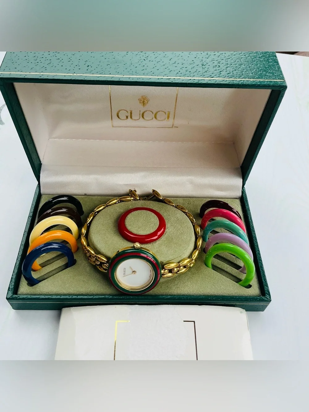 Gucci Gold Bracelet Watch with Interchangeable Colorful Bezels🔥🔥🔥